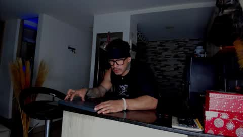 INSTAGRAM  DAMMIANMILLEROFICIAL online show from 20, 12, 2025