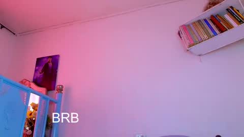 damn_milaa online show from 6, 11, 2025