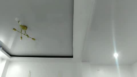 Snapshot of damnperfectxx chatting on 4, 12, 2025 damnperfectxx online show from 4, 12, 2025