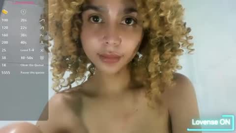 damnperfectxx online show from 17, 4, 2026