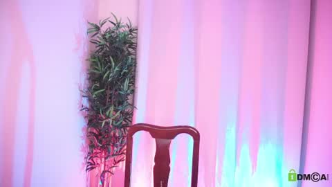 damon_frost online show from 20, 7, 2026