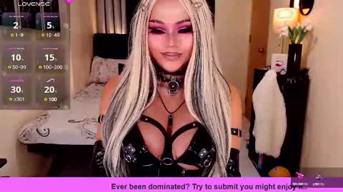 Snapshot of damselinmistress chatting on 25, 2, 2025 Alessandra online show from 25, 2, 2025