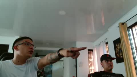 damyan_2003 online show from 4, 4, 2026