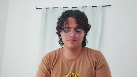 Snapshot of dan_blous chatting on 7, 2, 2026 Diane Blosson online show from 7, 2, 2026