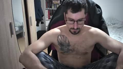 King Dan online show from 1, 2, 2026