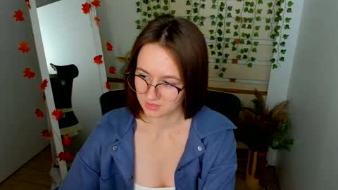 Snapshot of dana_orchid_ chatting on 8, 10, 2025 Dana online show from 8, 10, 2025