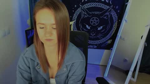 Snapshot of dana_orchid_ chatting on 23, 10, 2025 Dana online show from 23, 10, 2025