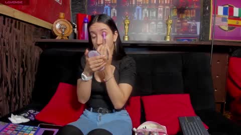    online show from 21, 12, 2024