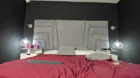    online show from 24, 12, 2024