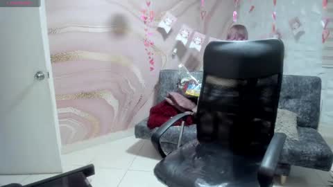 Snapshot of danaarey chatting on 15, 2, 2025 Danaa Rey online show from 15, 2, 2025