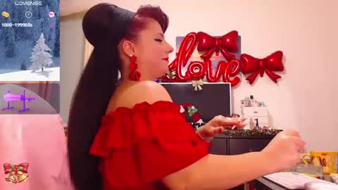 Snapshot of danahot4u chatting on 1, 1, 2025 dana online show from 1, 1, 2025