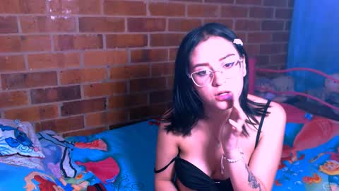 Snapshot of danaiisabella chatting on 24, 10, 2025 dana online show from 24, 10, 2025
