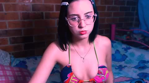 Snapshot of danaiisabella chatting on 5, 11, 2025 dana online show from 5, 11, 2025