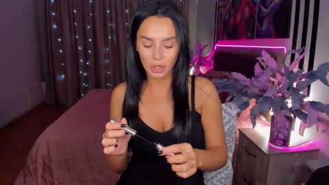 DanaMiers online show from 24, 10, 2025