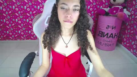 Snapshot of danatella_a chatting on 13, 2, 2025 Danatella online show from 13, 2, 2025