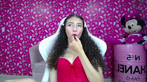 Snapshot of danatella_a chatting on 21, 2, 2025 Danatella online show from 21, 2, 2025