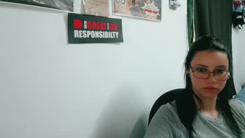 Snapshot of dani_jocelyn chatting on 29, 4, 2026 dani y jocelyn online show from 29, 4, 2026