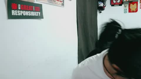 Snapshot of dani_jocelyn chatting on 8, 5, 2026 dani y jocelyn online show from 8, 5, 2026
