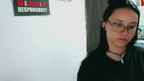 Snapshot of dani_jocelyn chatting on 13, 5, 2026 dani y jocelyn online show from 13, 5, 2026