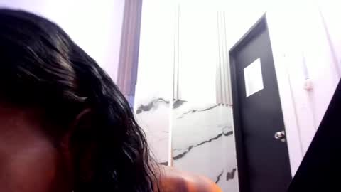 Snapshot of dani_smit chatting on 11, 4, 2026 Dani online show from 11, 4, 2026