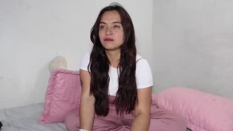 dani_widow online show from 8, 1, 2025