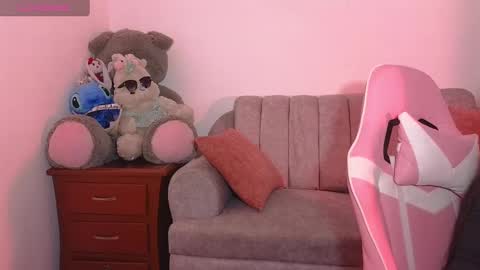 Snapshot of daniabet chatting on 21, 2, 2025 valentina online show from 21, 2, 2025