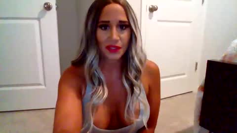 Snapshot of danibrass1 chatting on 28, 4, 2026 DaniBrass1 online show from 28, 4, 2026
