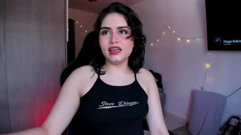 Snapshot of danibrooke12 chatting on 23, 9, 2025 Danii online show from 23, 9, 2025