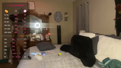 Dani Dragon online show from 2, 12, 2024