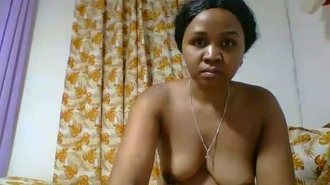 danie80704 online show from 4, 12, 2025