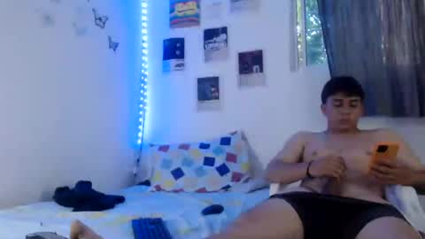 Snapshot of daniel_0127 chatting on 20, 6, 2026 daniel_0127 online show from 20, 6, 2026