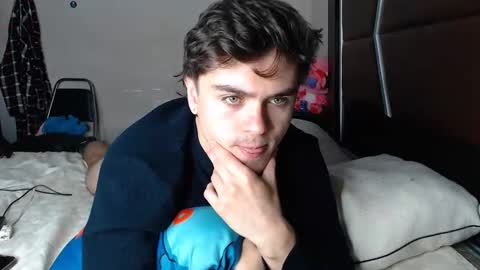 Snapshot of daniel_collins07 chatting on 14, 2, 2025 daniel_collins07 online show from 14, 2, 2025