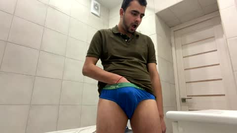 Snapshot of daniel_ice chatting on 5, 4, 2026 Daniel online show from 5, 4, 2026