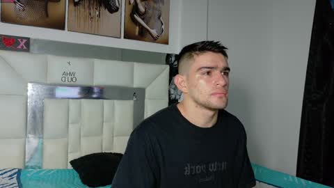 Snapshot of daniel_ova chatting on 24, 1, 2025 Sexy Dani online show from 24, 1, 2025