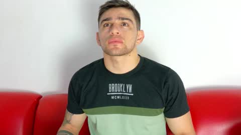 Snapshot of daniel_ova chatting on 9, 9, 2025 Sexy Dani online show from 9, 9, 2025