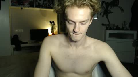 Snapshot of daniel_yumm chatting on 17, 5, 2026 Daniel online show from 17, 5, 2026