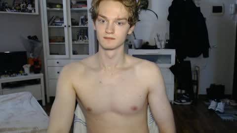 Snapshot of daniel_yumm chatting on 4, 6, 2026 Daniel online show from 4, 6, 2026