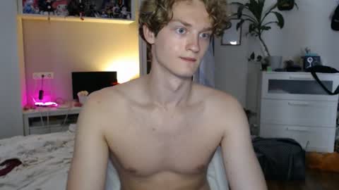 Snapshot of daniel_yumm chatting on 22, 6, 2026 Daniel online show from 22, 6, 2026