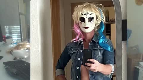 newcumer online show from 4, 12, 2024