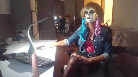 newcumer online show from 6, 12, 2024