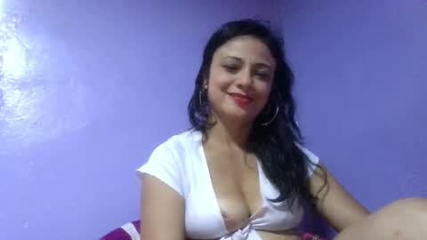 daniela_love1 online show from 16, 10, 2025