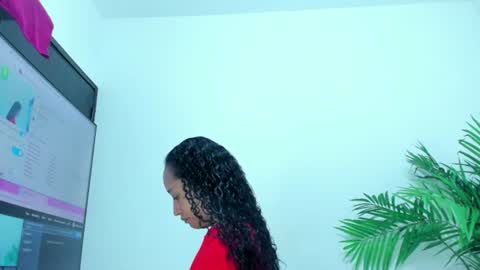 Snapshot of daniela_spencerr chatting on 23, 7, 2026 DANIELA online show from 23, 7, 2026