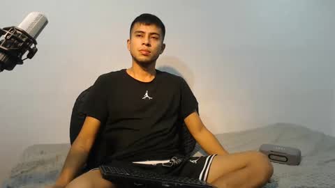 Snapshot of danielitopapii chatting on 28, 2, 2025 danielitopapii online show from 28, 2, 2025