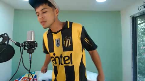 Snapshot of danielitopapii chatting on 13, 11, 2025 danielitopapii online show from 13, 11, 2025