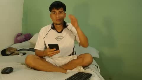 Snapshot of danielitopapii chatting on 15, 1, 2026 danielitopapii online show from 15, 1, 2026