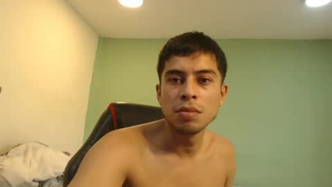Snapshot of danielitopapii chatting on 25, 6, 2026 danielitopapii online show from 25, 6, 2026