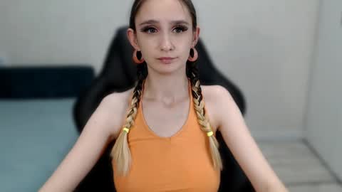 Snapshot of daniella_martin chatting on 10, 1, 2025 Daniella Martin online show from 10, 1, 2025