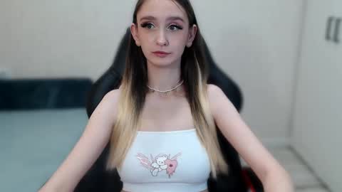 Snapshot of daniella_martin chatting on 6, 2, 2025 Daniella Martin online show from 6, 2, 2025