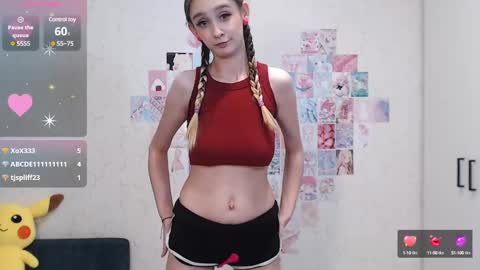 Snapshot of daniella_martin chatting on 6, 3, 2025 Daniella Martin online show from 6, 3, 2025