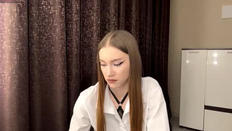 Trisha wanna play  Meow online show from 31, 3, 2026